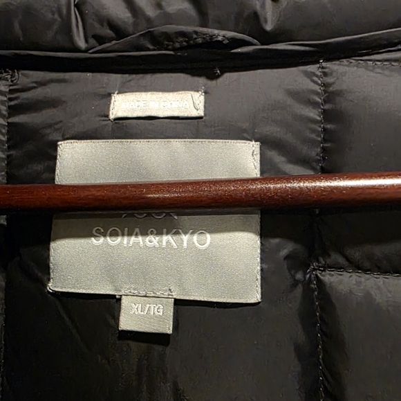 Soia & Kyo Black Hooded Down Puffer Coat Size XL - Picture 7 of 7